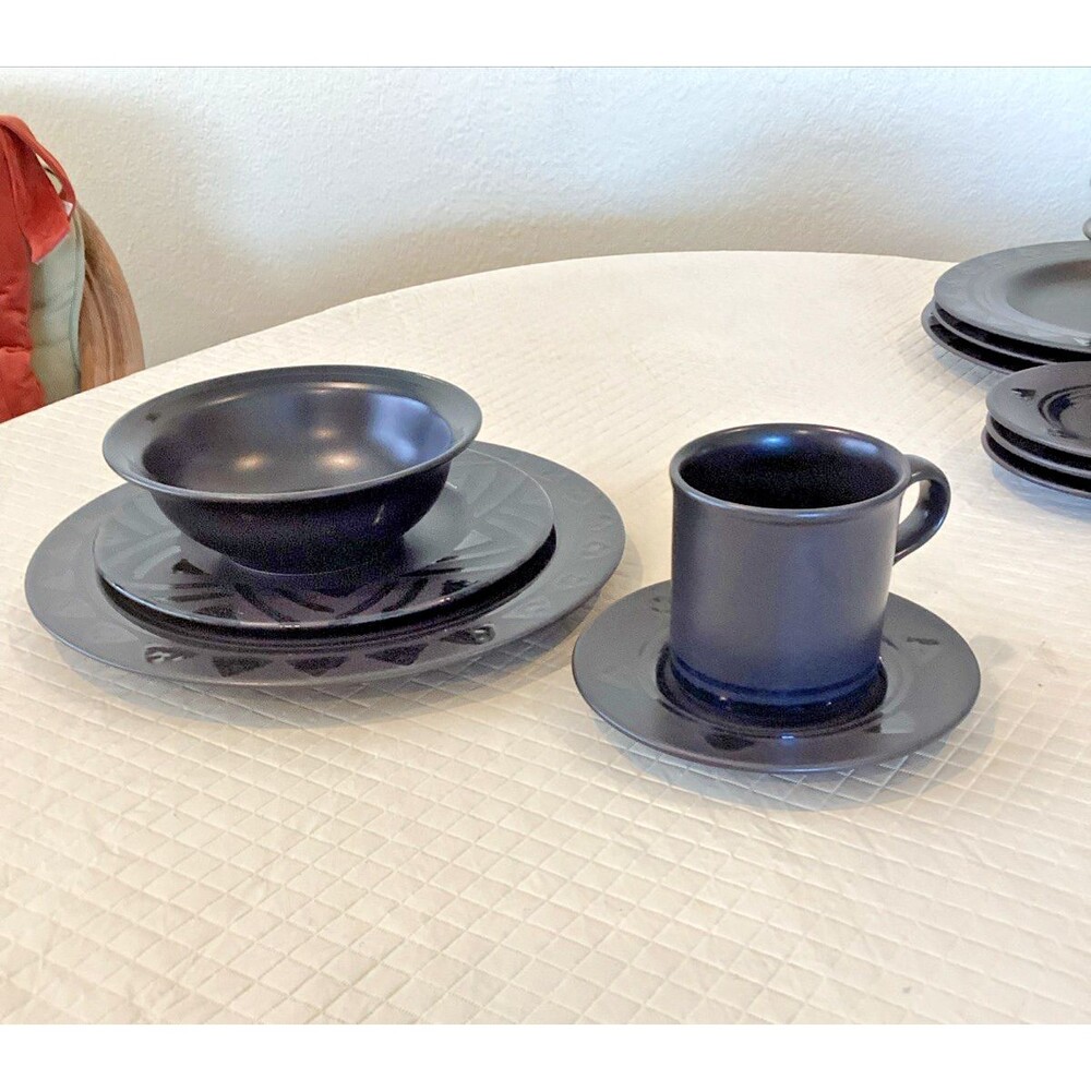 Pfaltzgraff Midnight Sun Black 5 Pc Setting Dinner Salad Plate BowlsMug Saucer